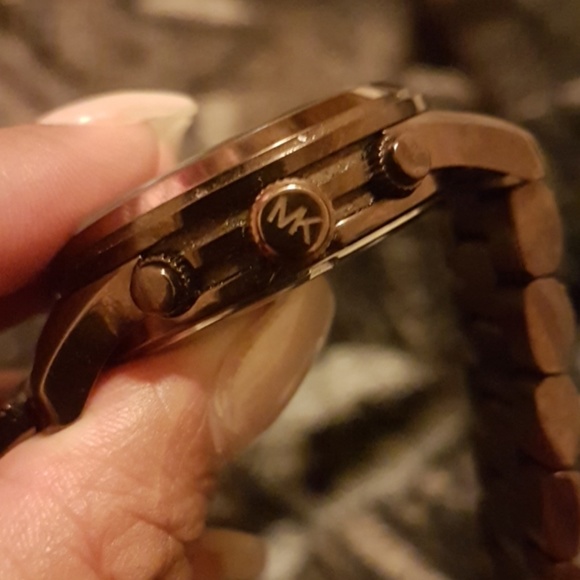 Michael Kors MK-5492 Watch - Picture 2 of 5